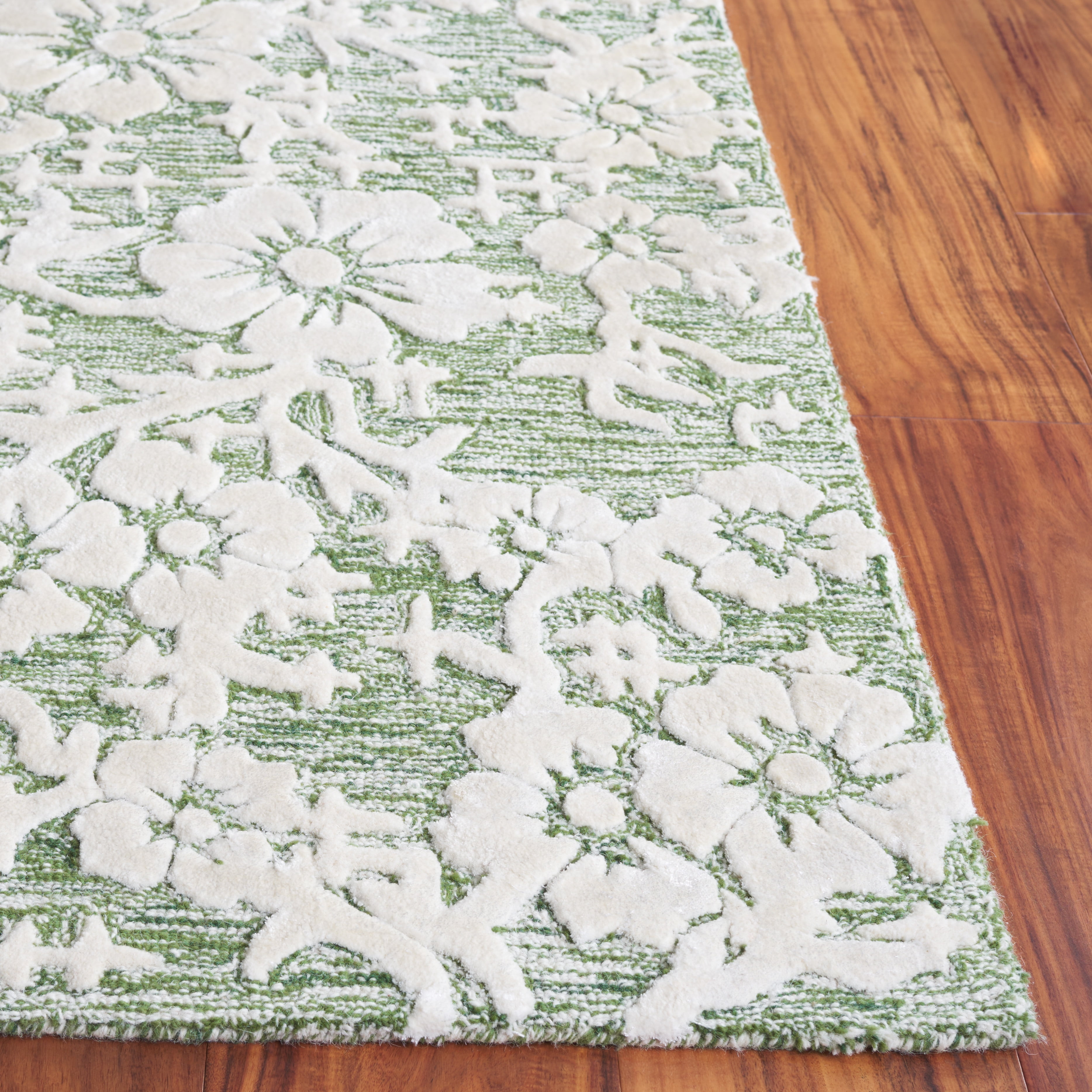 SAFAVIEH Glamour Braylon Abstract Area Rug, Green/Ivory, 3' x 5'