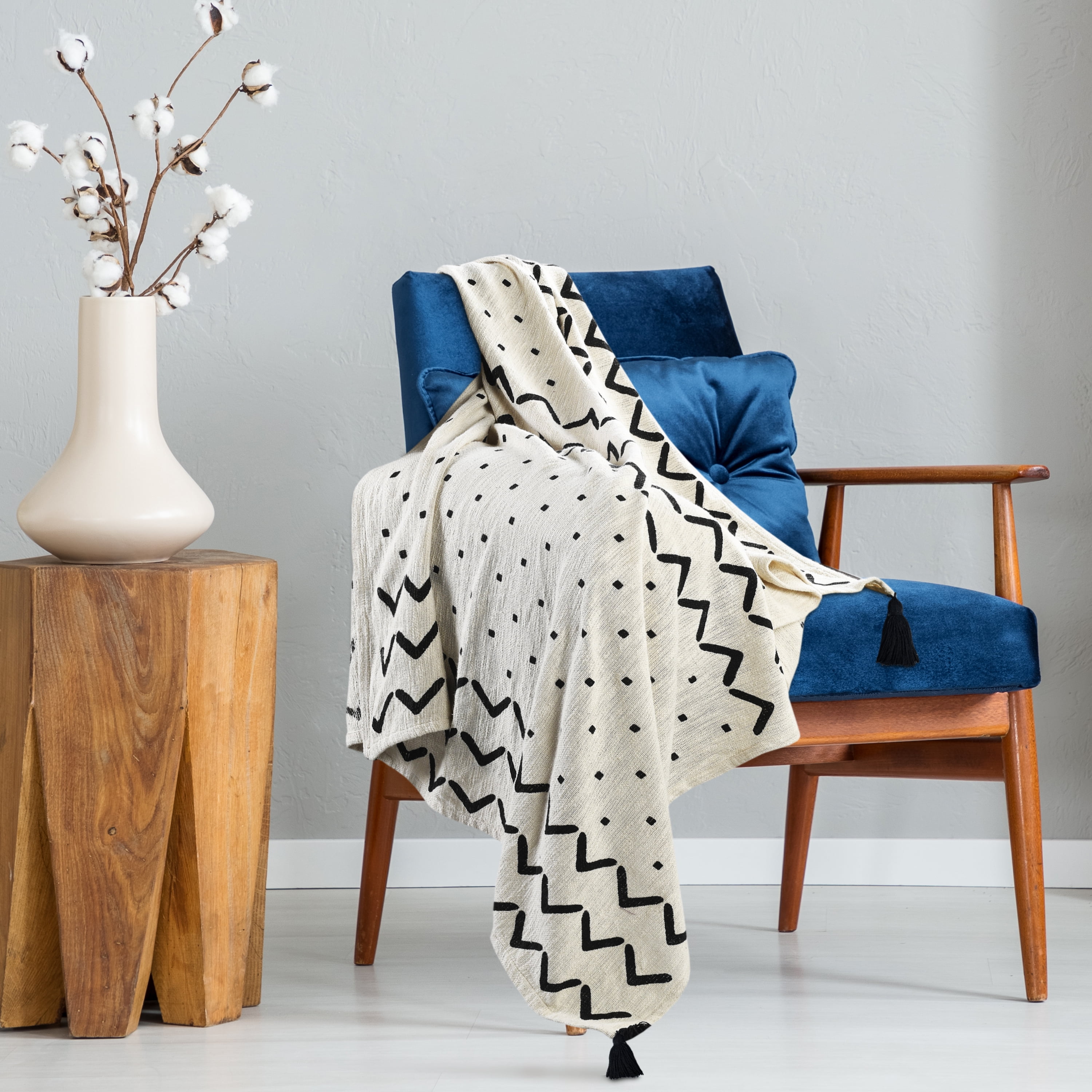 LR Home and Evette Rios Cream and Black Chevron Dot Cotton Throw Blanket, 50" x 60"