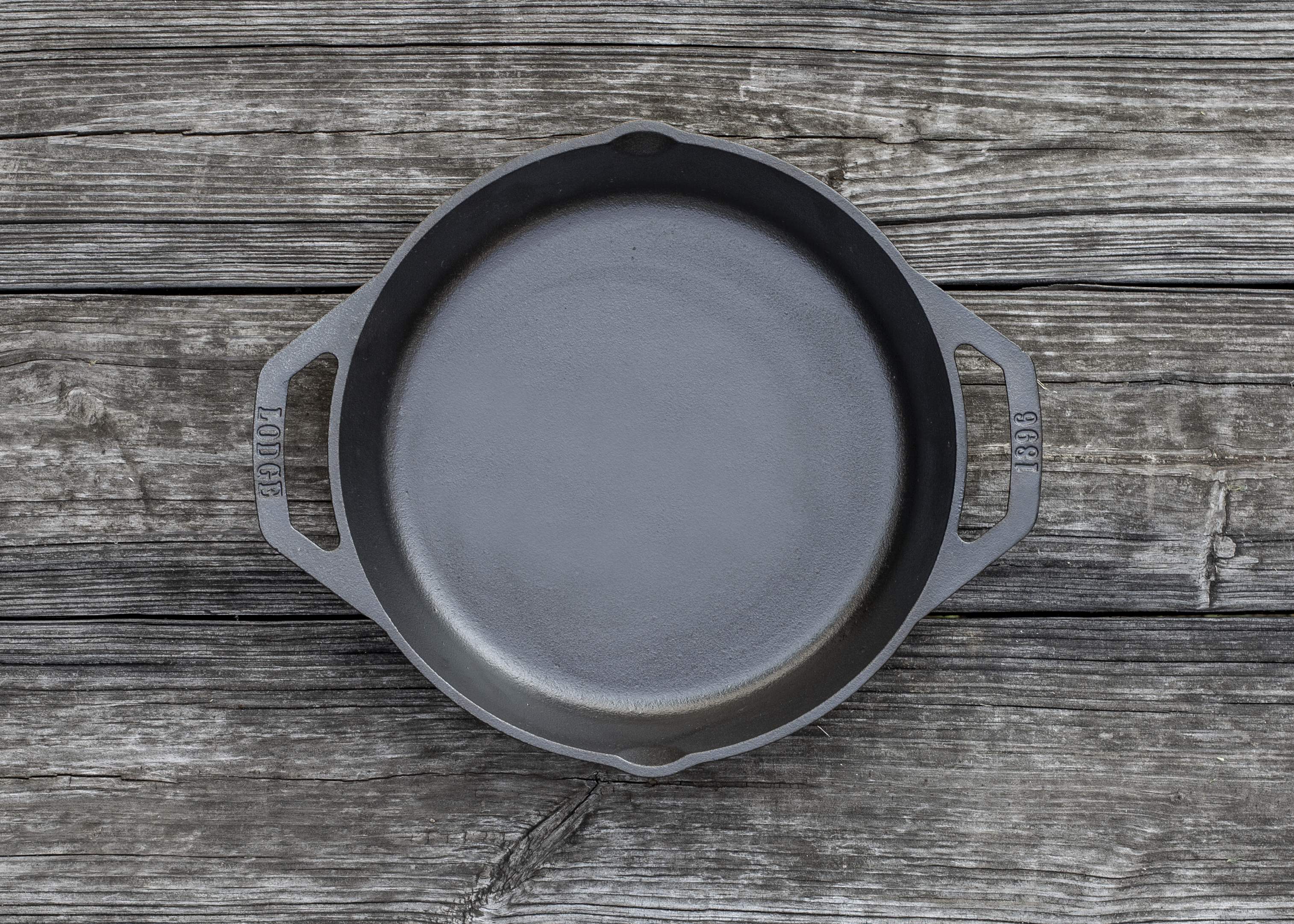 Lodge Logic Cast Iron 12 Inch Seasoned Chef Pan photo 4