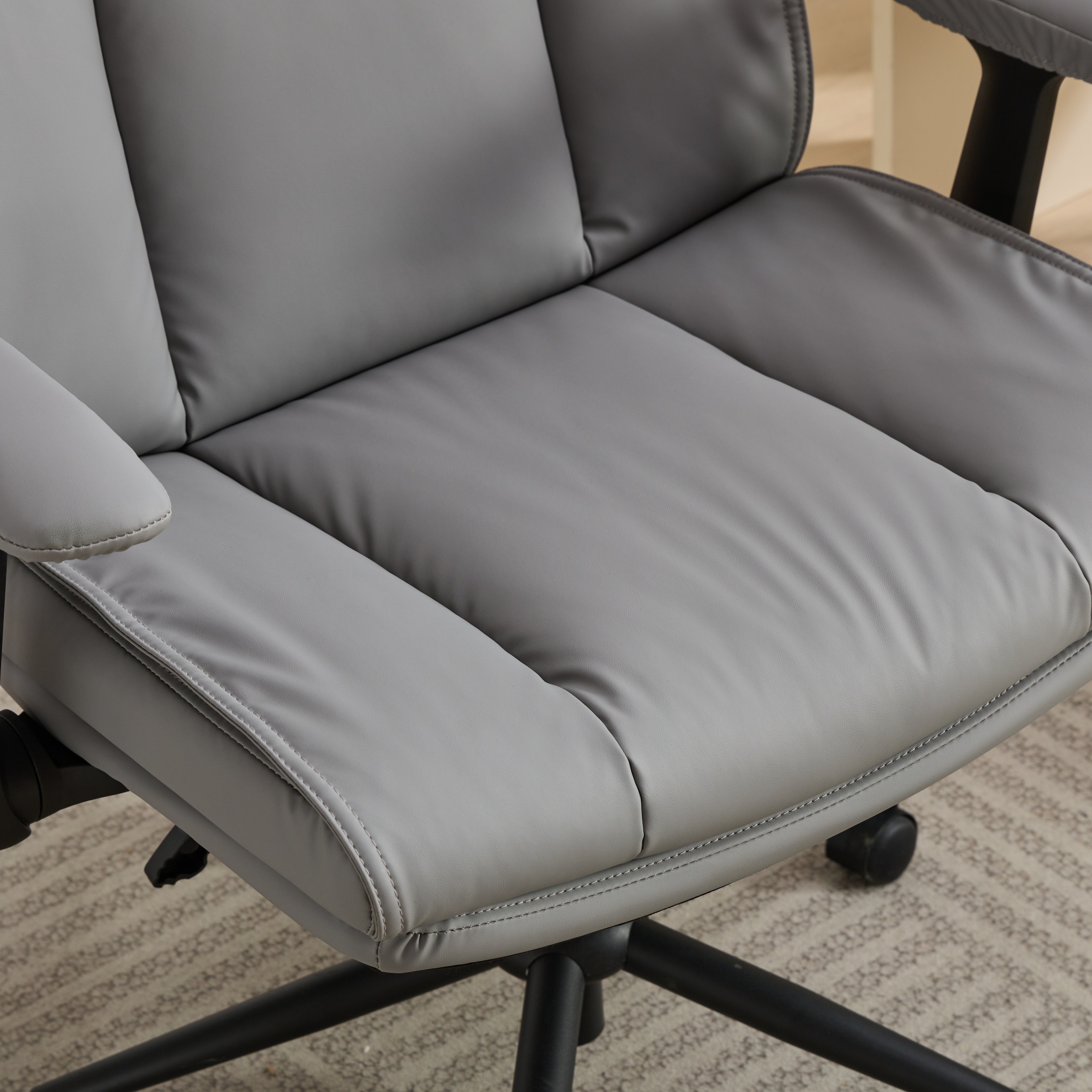 Cross Legged Chair with Flip-Up Armrests Leather, Cross Legged Office Chair on Wheels, Comfy Swivel Chair with Wide Seat for Home Office, Vanity,  Ergonomic Desk Chair Adjustable, Grey