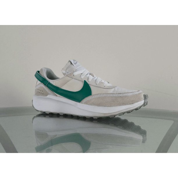 Nike Women's Waffle Debut FQ8890 100 White Casual Shoes Sneakers Size 8.5