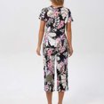 thumbnail image 4 of DecSea Ensemble de Pyjama Capri pour Femmes Manches Courtes Deux Pièces Pjs Col en V Hauts & Pantalons Capri S-2TG, 4 of 7