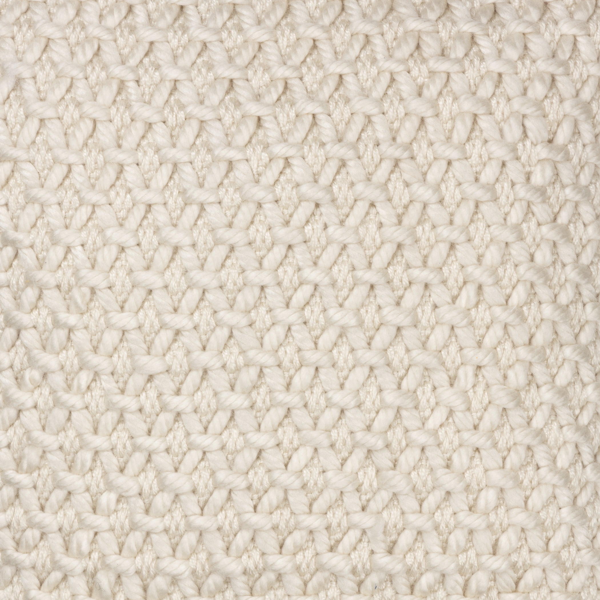 (1 pack) Mainstays Honeycomb Ivory Throw Pillow, 18" x 18" (1 count)