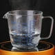 thumbnail image 5 of Vaso medidor de vidrio Pyrex (1 pieza, apto para microondas y horno), transparente, 250 ml, 5 of 7