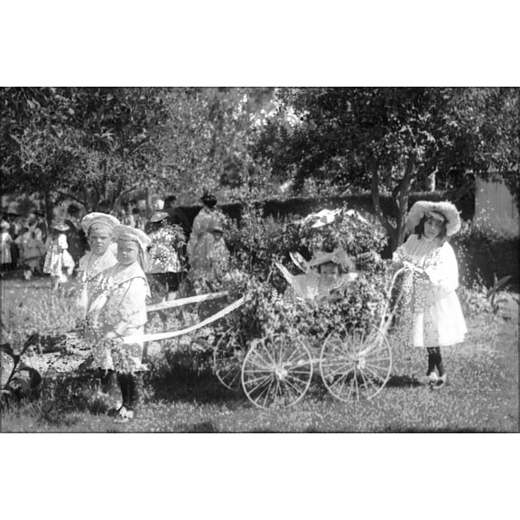24"x36" Gallery Poster, Children in La Fiesta de Los Angeles, ca.1900 (CHS-1450)