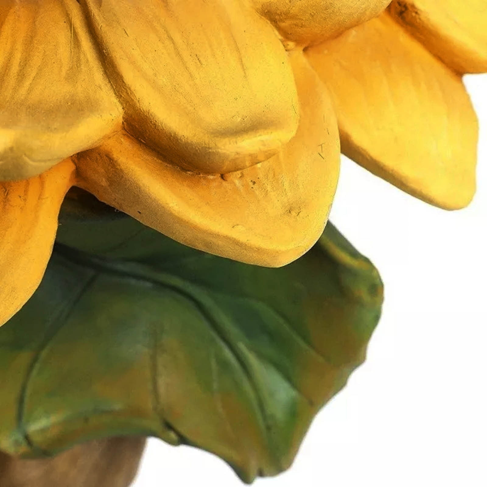 Sunflower Bird Bath Brown Pedestal Garden Decor Outdoor Birdbath with Ladybug Design Weather-Resistant Polyresin Material Water Basin for Birds Butterflies Garden Ornament Decorative Bird Feeder