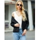 thumbnail image 4 of Camisola básica con tirantes y escote en V de satén para mujer, 4 of 6