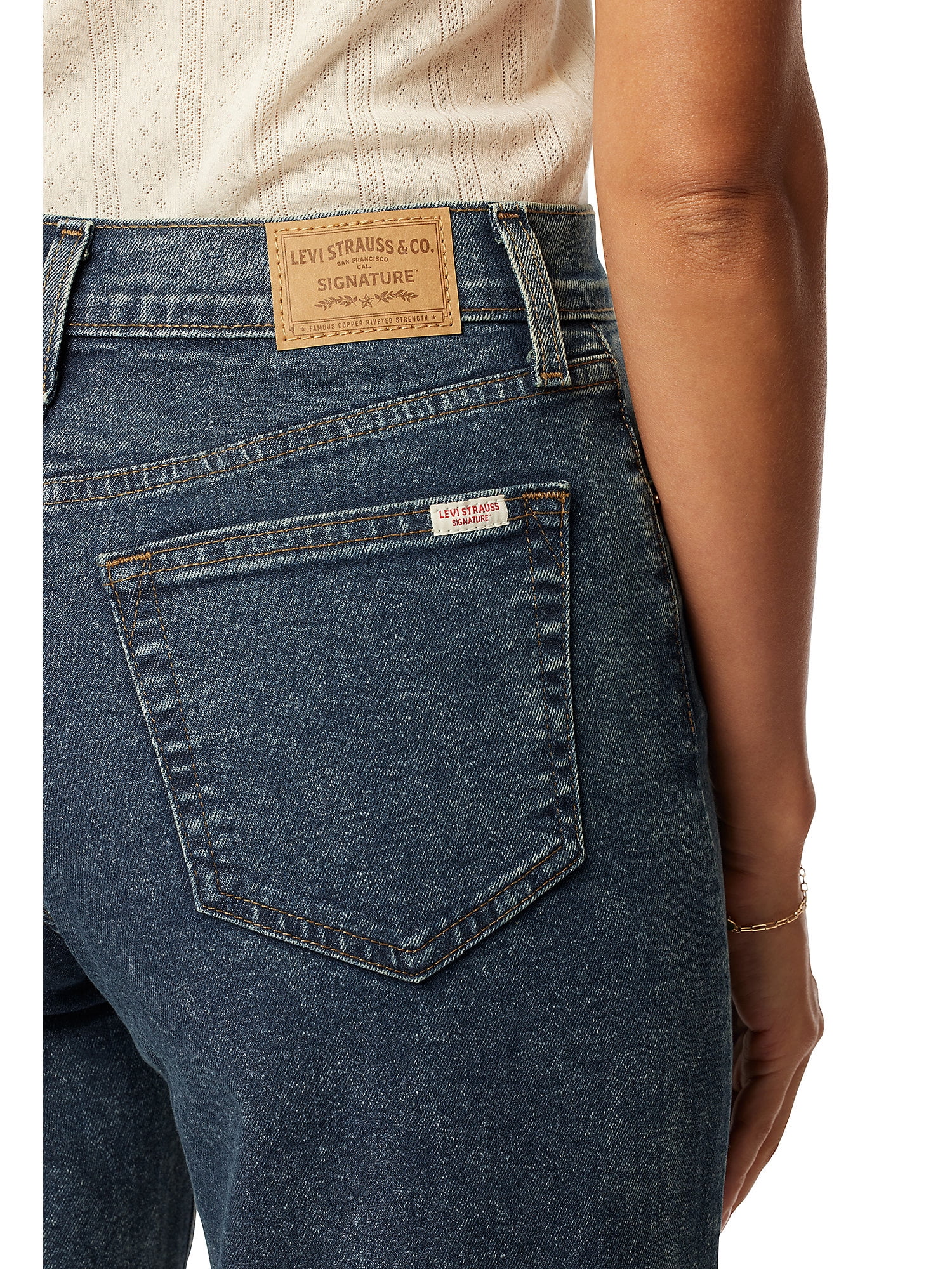 Levi Strauss Signature Women's and Women's Plus Heritage High-Rise Wide Leg Jean, Sizes 0-16