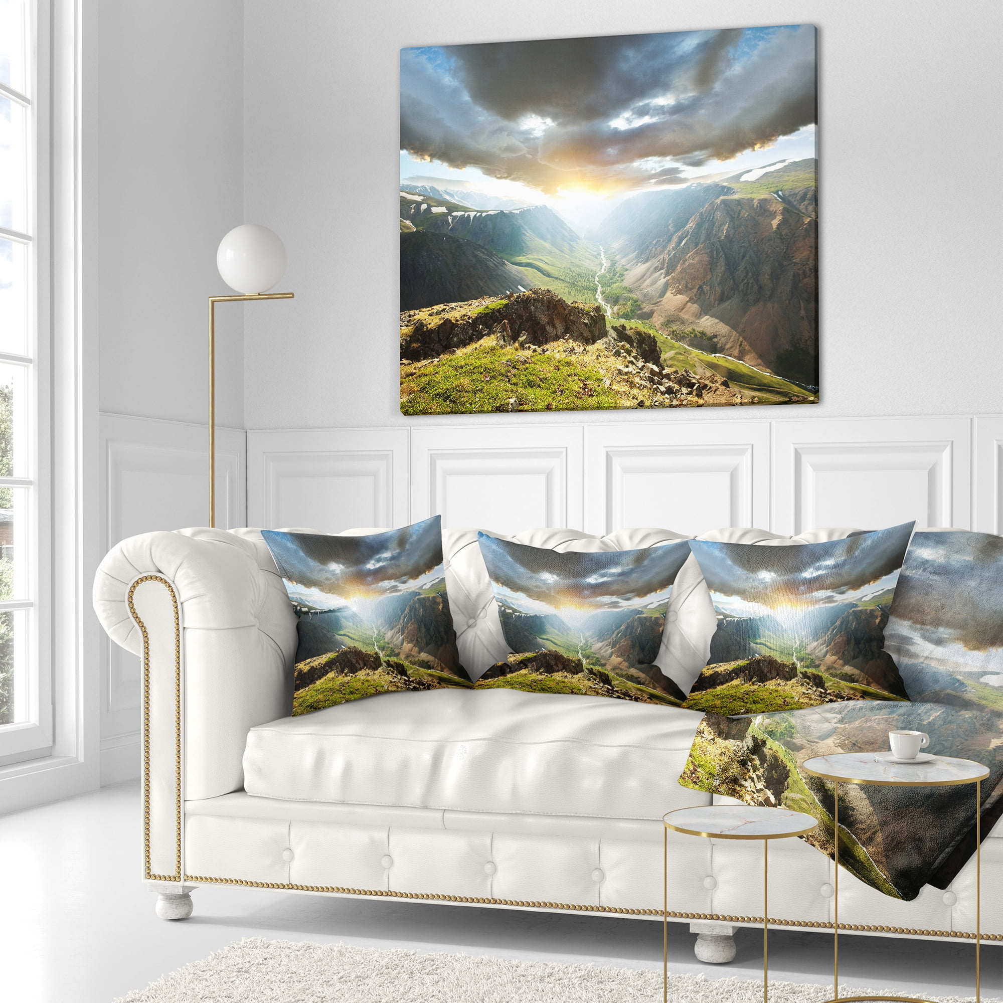 Designart Stunning View of Sunset in Mountains - Landscape Printed Throw Pillow - 16x16