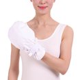 thumbnail image 3 of Manoplas médicas de doble seguridad - Talla única para todos los guantes de sujeción de manos para ancianos y procedimientos médicos - Hecho con acolchado adicional para mayor comodidad, 3 of 5