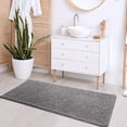 thumbnail image 4 of Alfombra de baño Runner Noahas, felpilla gris, 60 x 150 cm, 4 of 9