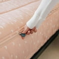thumbnail image 1 of Juego de ropa de cama Beddy's Over the Rainbow Zipper para niños, 1 of 9