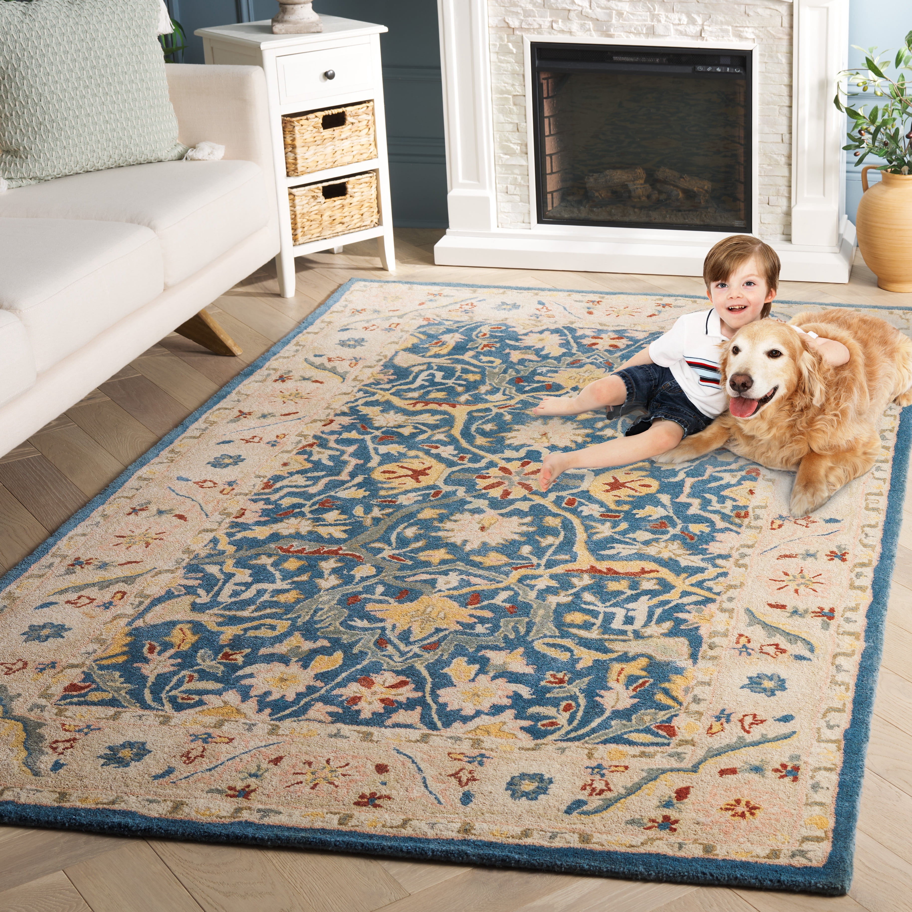 SAFAVIEH Antiquity Toireasa Oriental Wool Area Rug, Blue, 4' x 6'