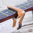thumbnail image 1 of ZHAOCHENG 2 piezas de clip de sandhi de guitarra folk de madera, clip de sandhi Yukri, clip de guitarra, accesorios de guitarra, 1 of 5
