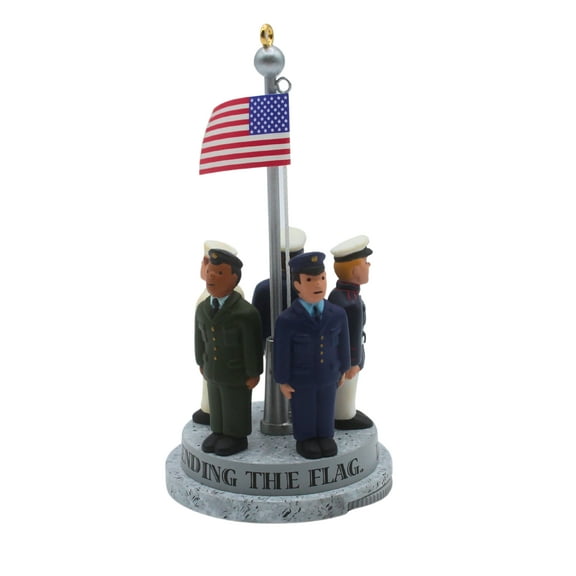 Hallmark Ornament: 2003 Defending the Flag | QXG8577