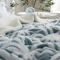 thumbnail image 3 of Manta UKELER Ultra Plush, supersuave, azul claro, 150 x 125 cm, 3 of 6