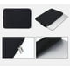 thumbnail image 2 of Funda protectora impermeable para portátil de 13" para MacBook Negro, 2 of 8