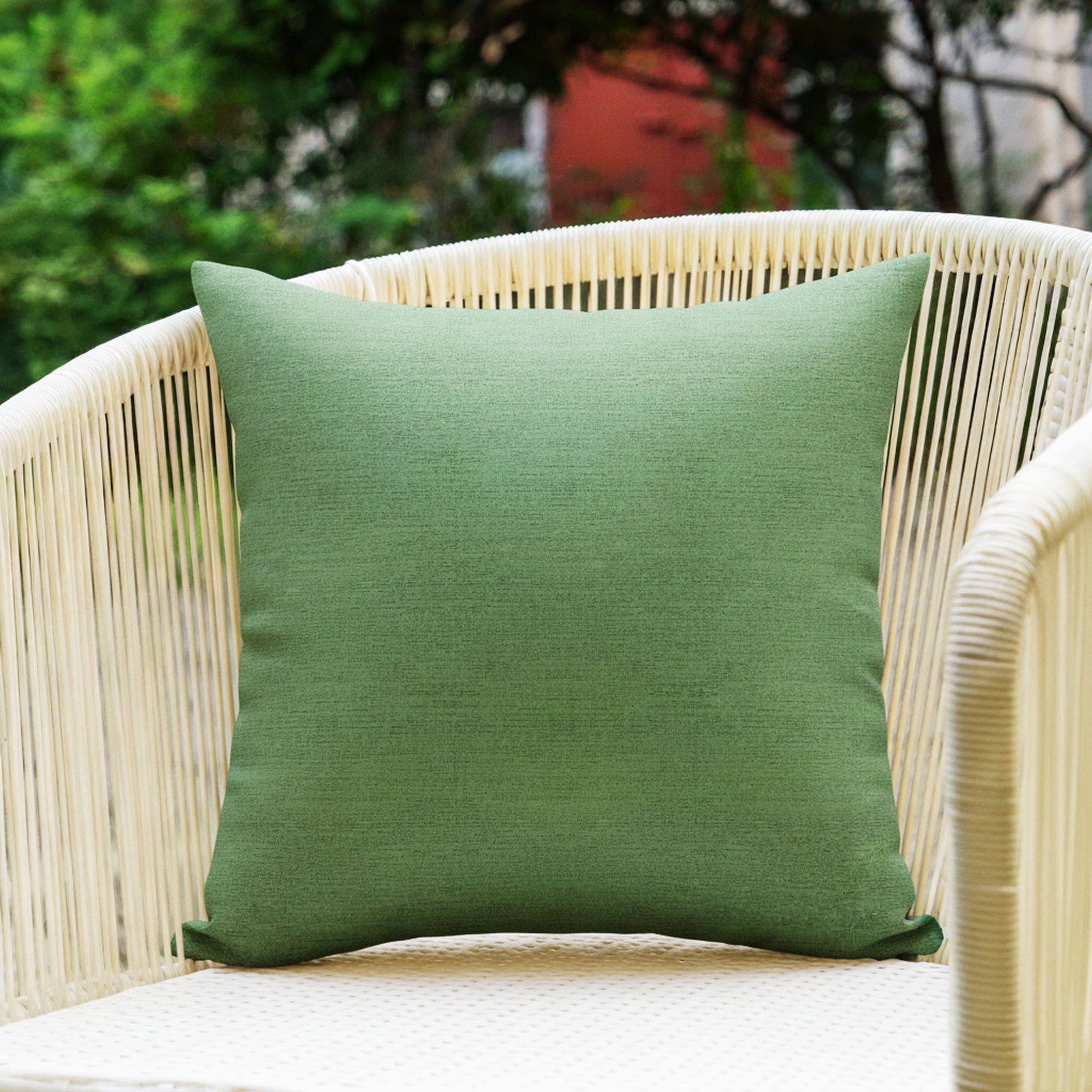 Mainstays 16 in x 16 in Green Solid Texture Outdoor Pillow, Green
