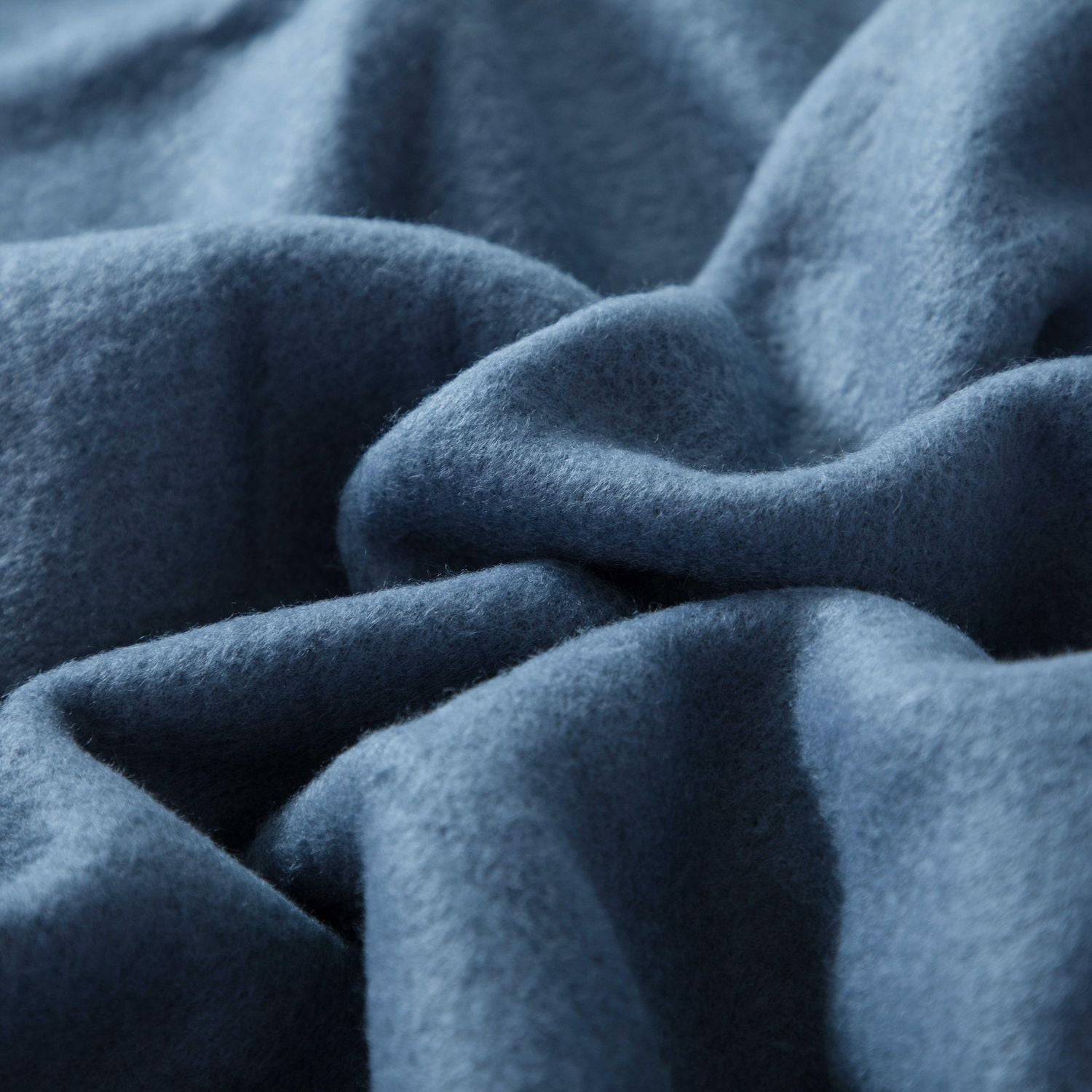 Red Label Microfleece Blanket, Size: Twin, Double/Queen