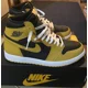 thumbnail image 4 of Size 10.5 - Jo r-dan 1 Retro OG High Pollen, 4 of 6