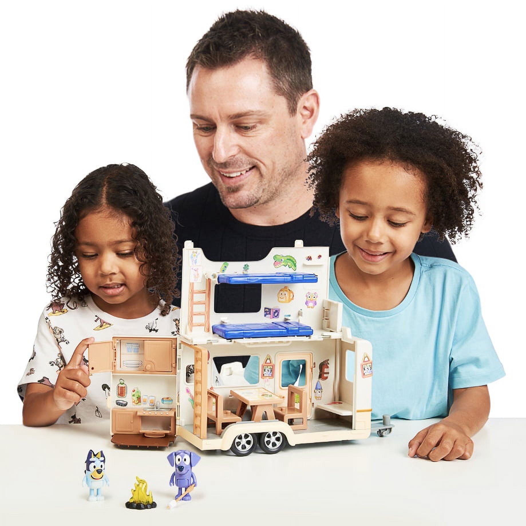 Bluey Campervan Playset with Jean Luc, 8 pc, Preschool, 3+