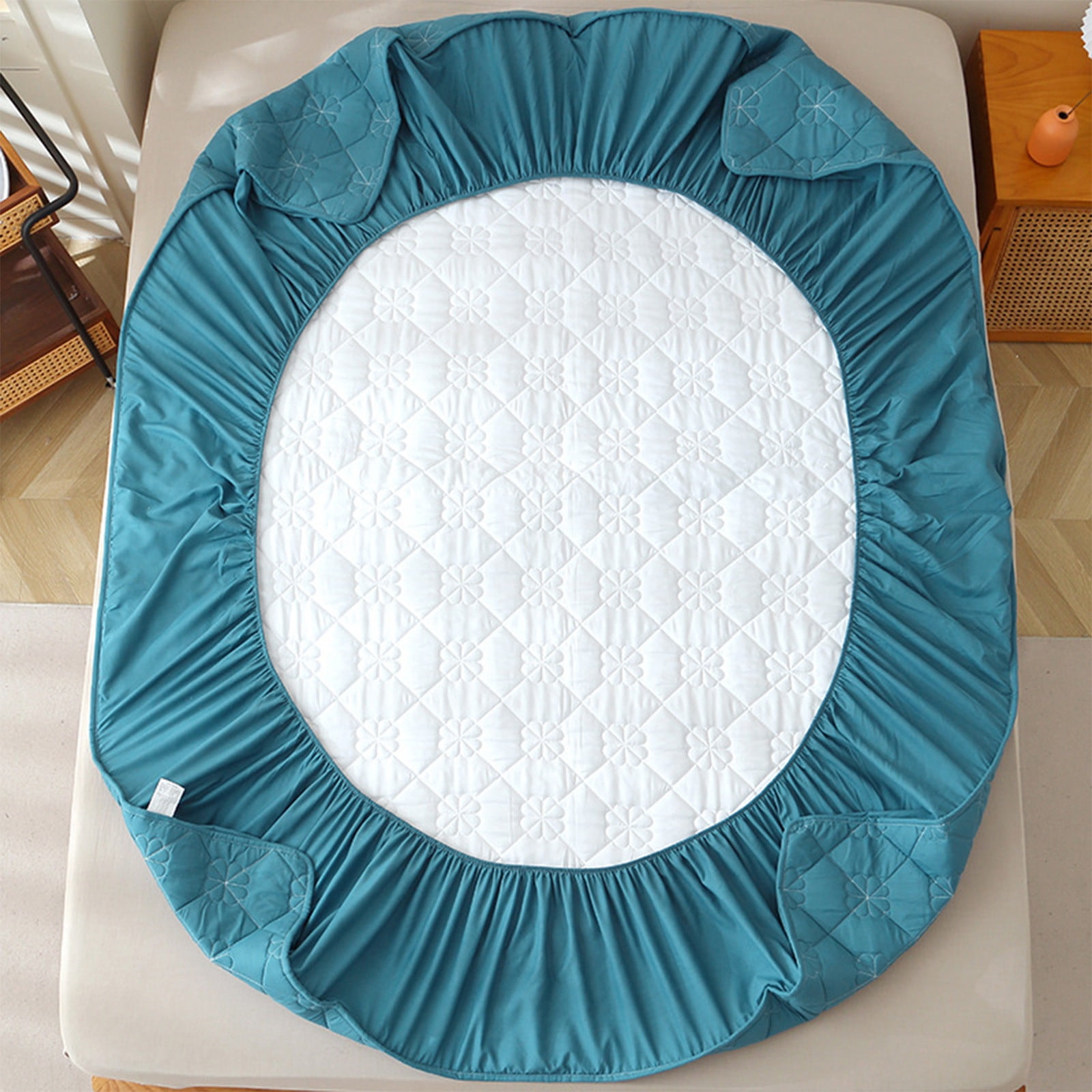 Quilted Fitted Sheet Mattress Protector Deep Pocket 120X200Cm Soft Breathable Microfiber Non Slip Elastic Bed Cover All Season Washable Mattress Pad For Home Hotel Dorm Use Comfortable Fit