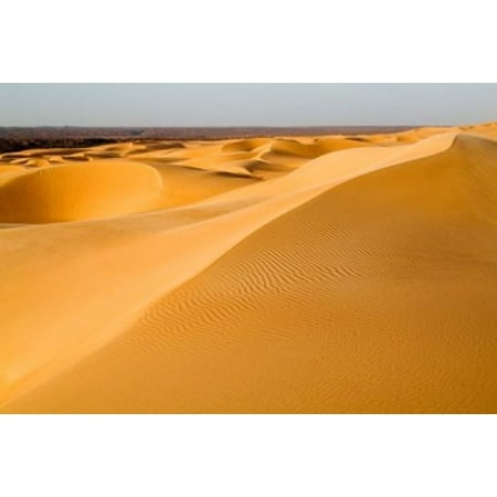 Mauritania Adrar Amatlich View of the desert Canvas Art - Aldo Pavan DanitaDelimont (35 x 24)