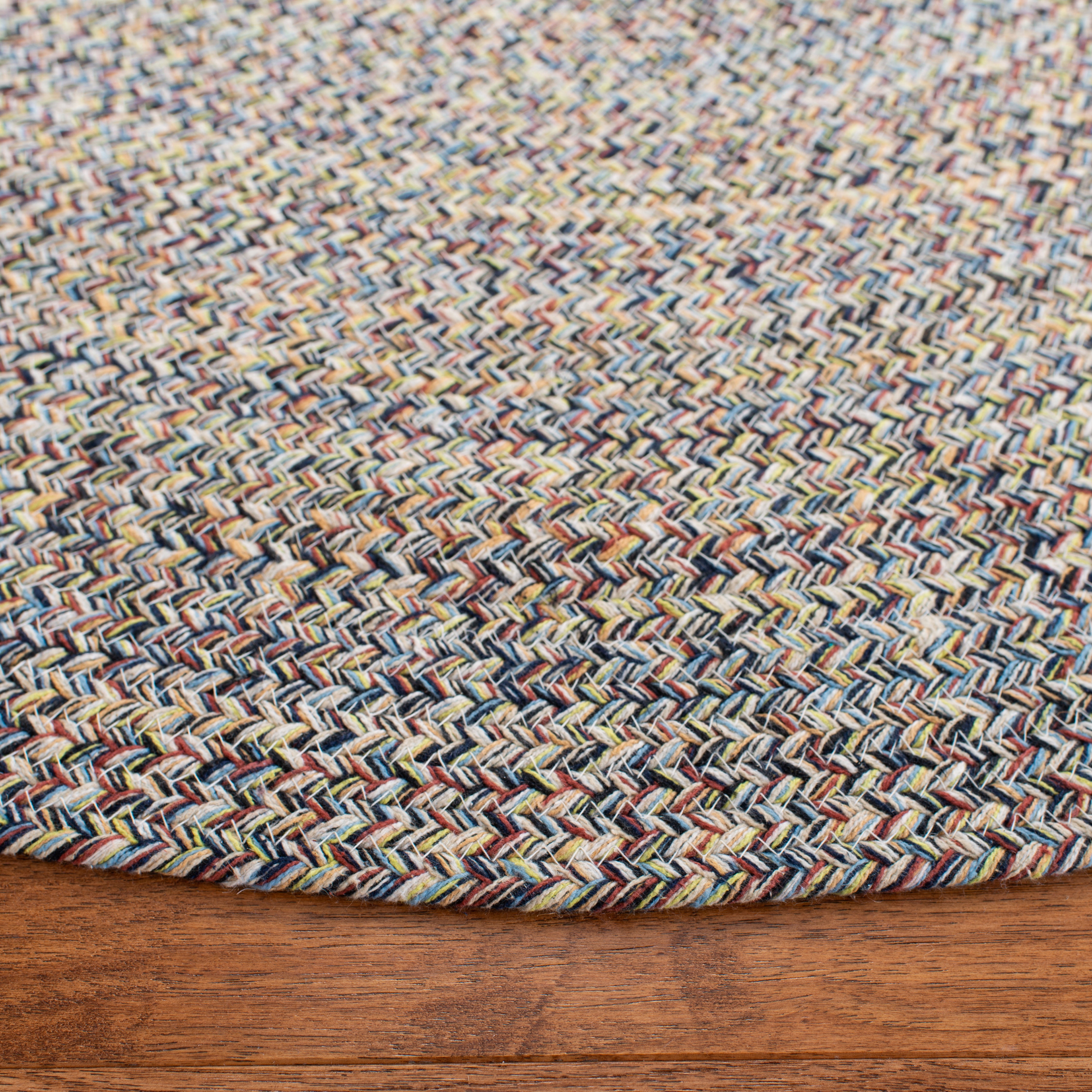 SAFAVIEH Braided Vermont Geometric Cotton Reversible Area Rug, Blue/Ivory, 5' x 5' Round