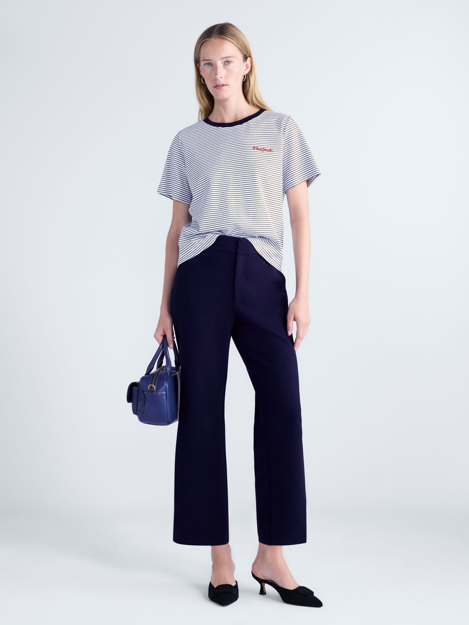 Free Assembly Women's and Women's Plus Relaxed Tee with Short Sleeves, Sizes XS-4X