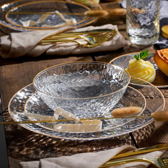 100 Pack Clear Plastic Plates - 6.25 IN Hammered Gold Rimmed Sturdy, Durable And Extra Heavy duty Gold Plastic Dessert Plates Disposable - Ideal For Appetizer And And For Desserts.