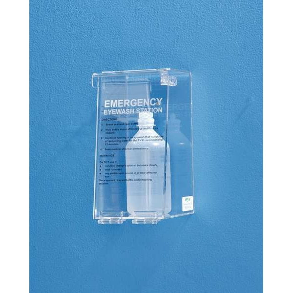 ZoroSelect Eyewash Station in Fluorescent Green