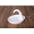 thumbnail image 2 of Fuente de agua para mascotas Pioneer Pet Swan 2,4 L con diseño de grifo, 2 of 5