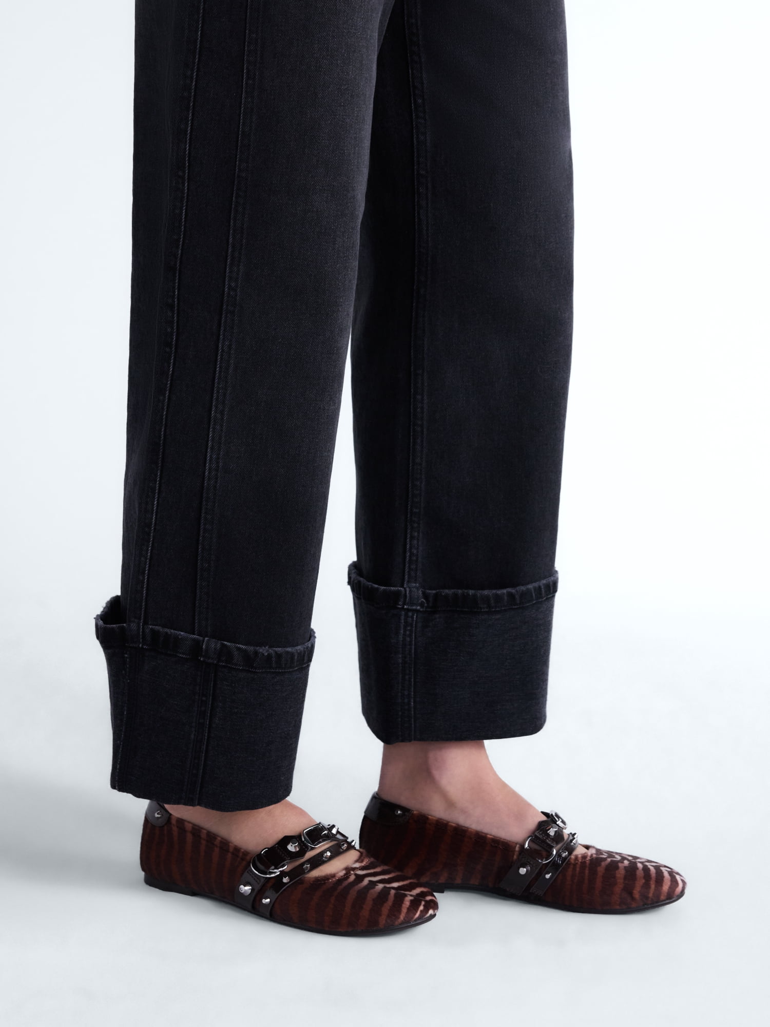 Scoop Women's Studded Ballet Flats