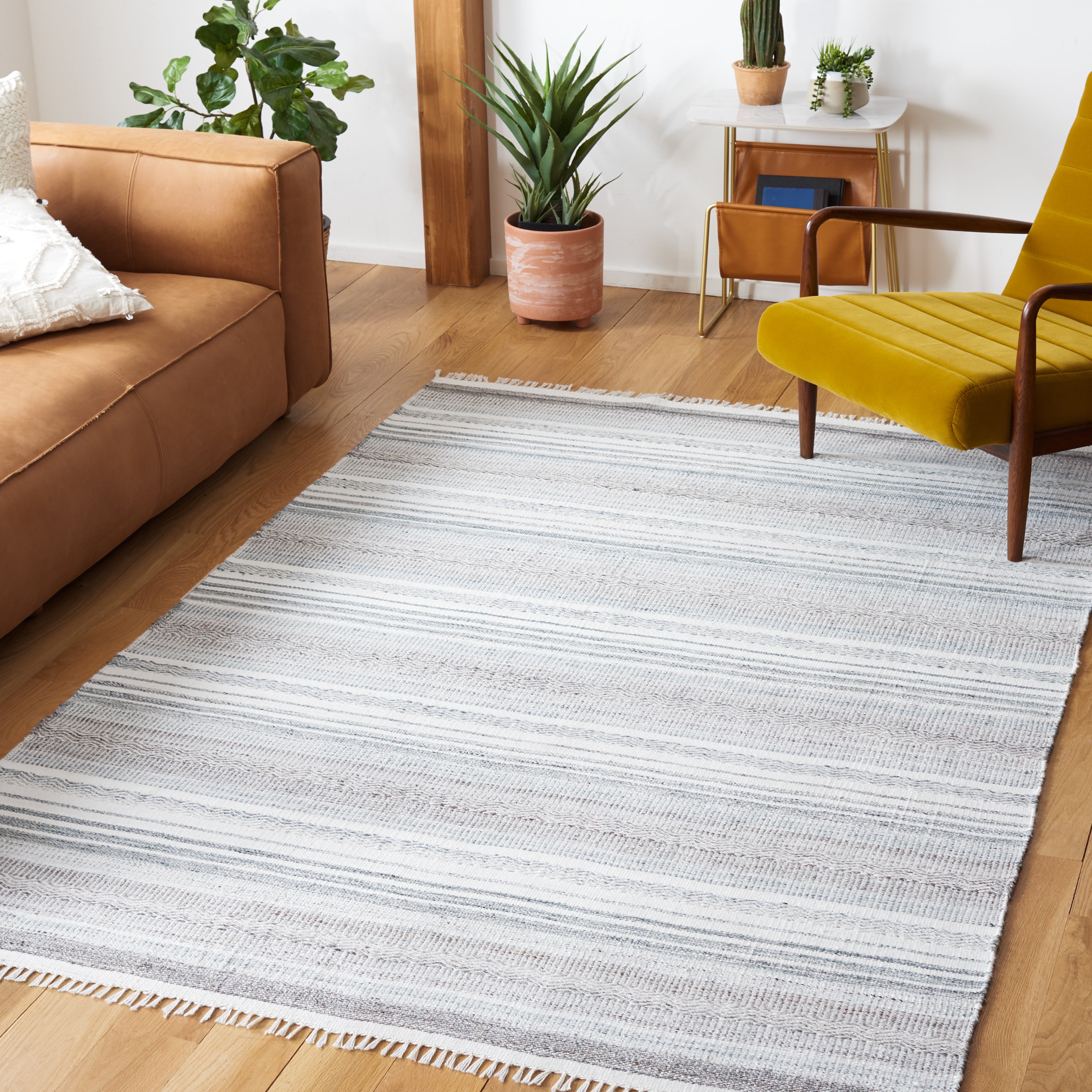 SAFAVIEH Kilim Malena Striped Polyester Area Rug, Ivory/Grey, 6' x 6' Square