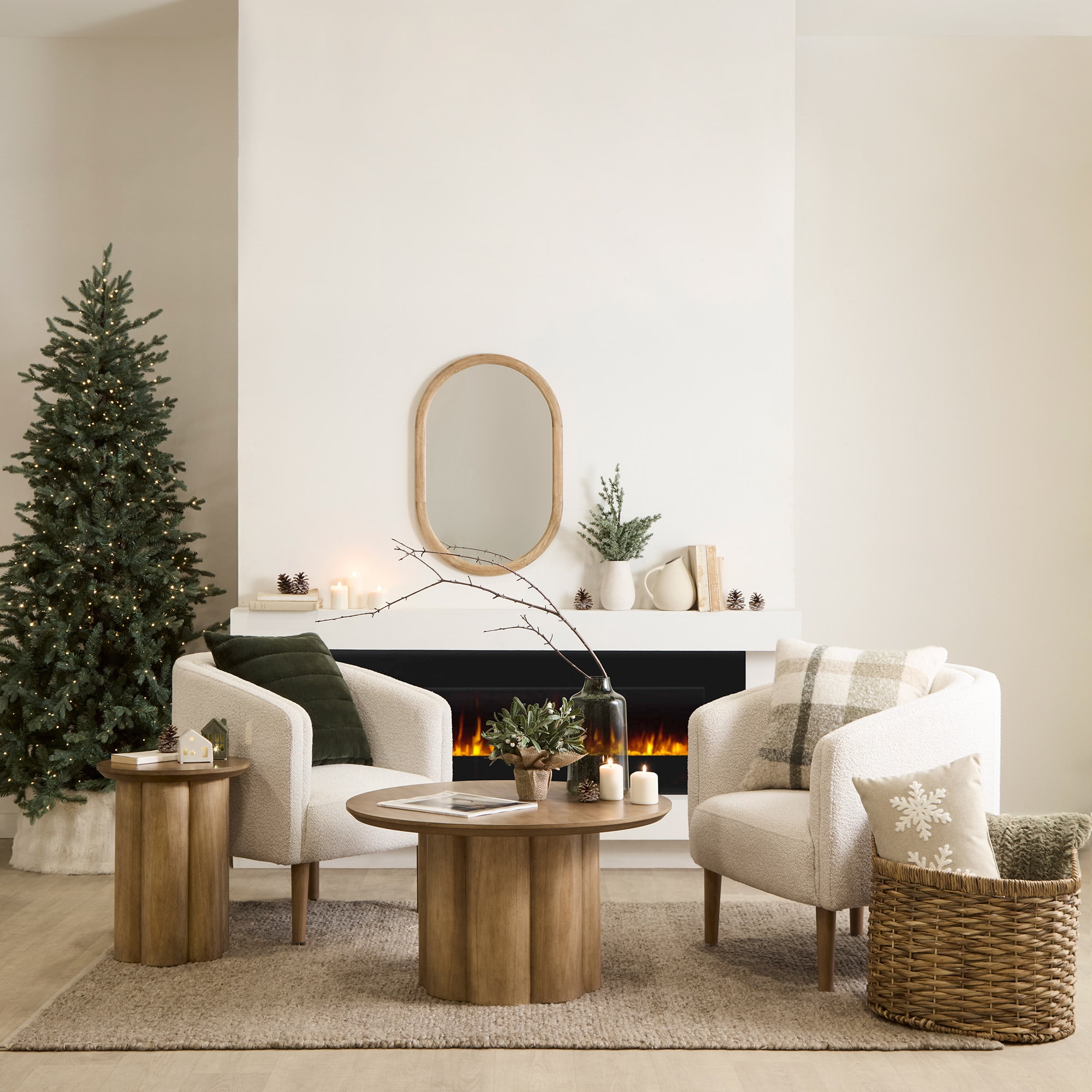 Bouclair Branches décorative dans un dôme en verre Coussin fausse fourrure à motif