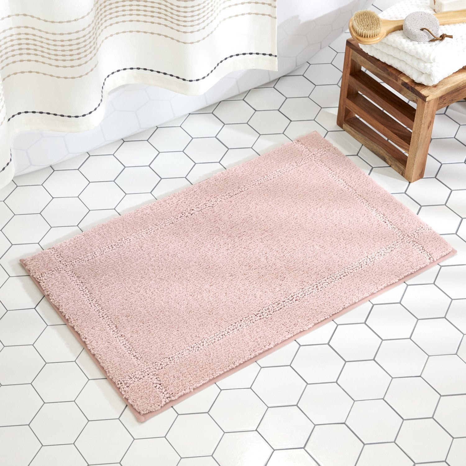 Town & Country Everyday Ultra Plush Solid Tufted Border Bath Mat 20"x32