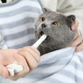 thumbnail image 3 of Cat Plunger Pet Piller con punta de silicona y agarre lateral Práctico alimentador cilíndrico para mascotas para administrar comprimidos y cápsulas por vía oral, 3 of 5