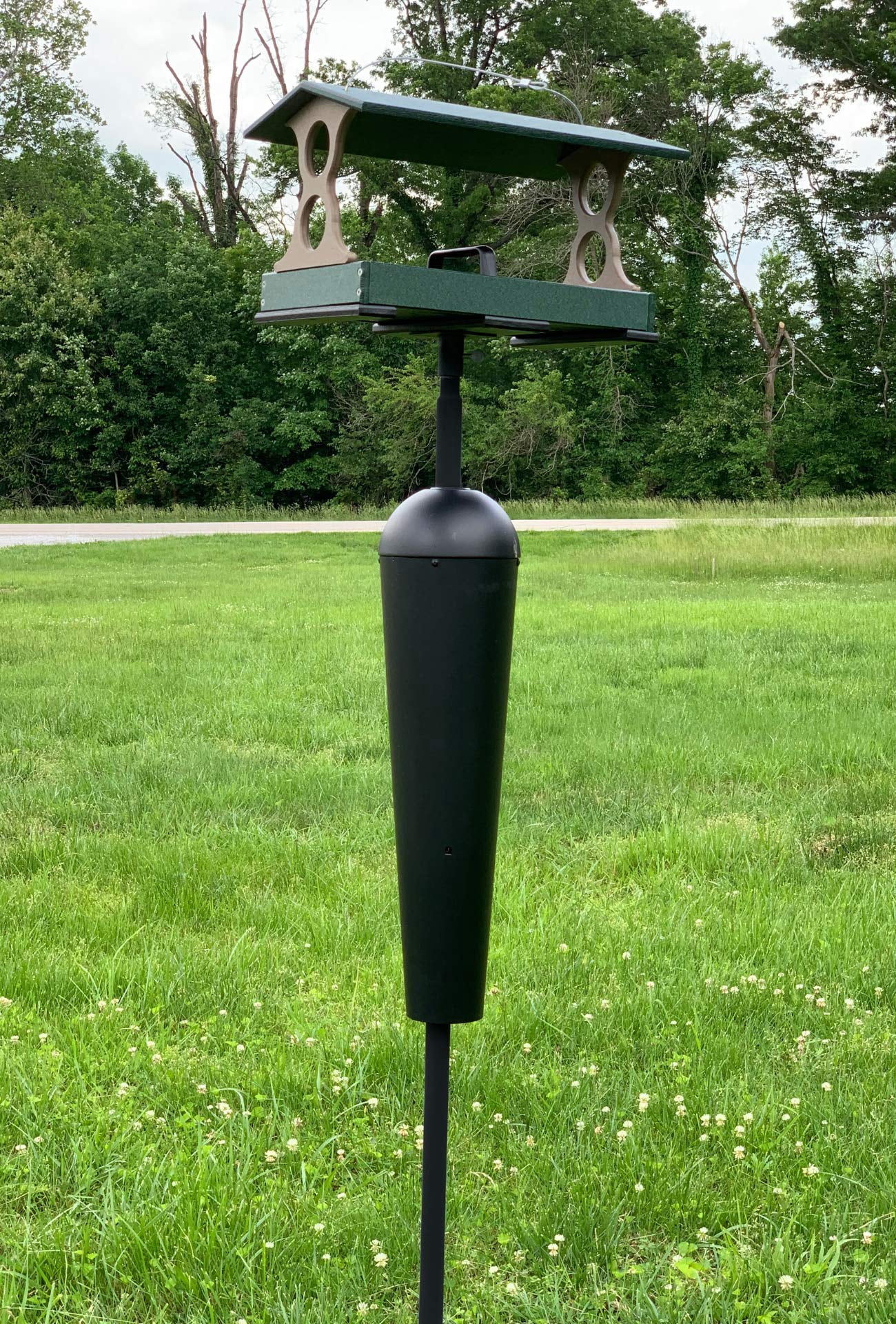 JCs Wildlife Large Fly Thru Bird Feeder (Green and Tan, Feeder Only)