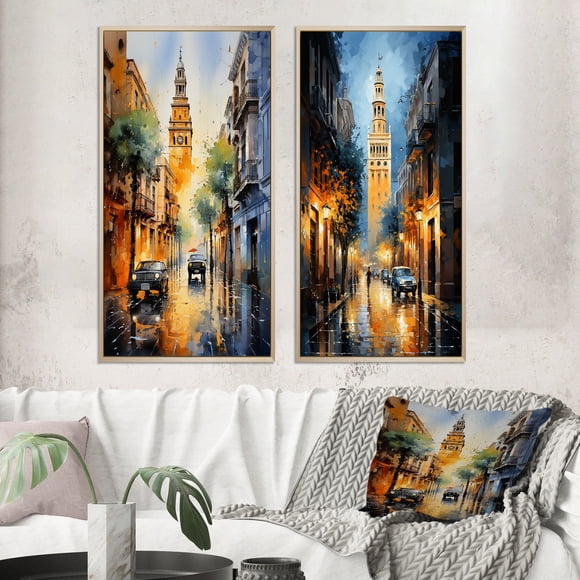 Designart "Iconic Giralda of Seville, Spain II" Art Mural Encadré Ensemble de 2 - Ensemble de Cadres Muraux de Galerie de Paysages Jaunes pour Décoration Intérieure
