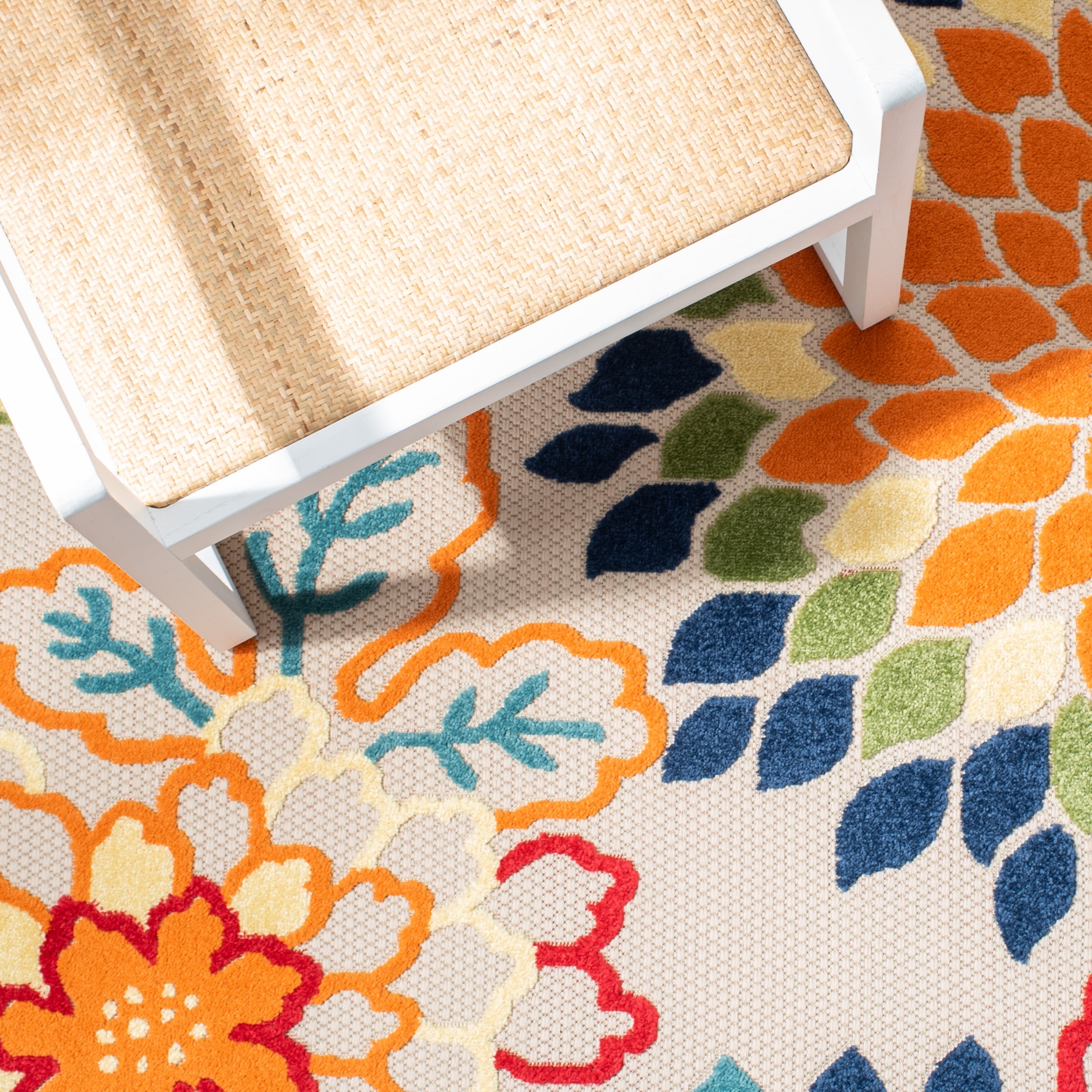 SAFAVIEH Cabana Michelle Floral Indoor/Outdoor Runner Rug, Ivory/Orange, 2'2" x 11'