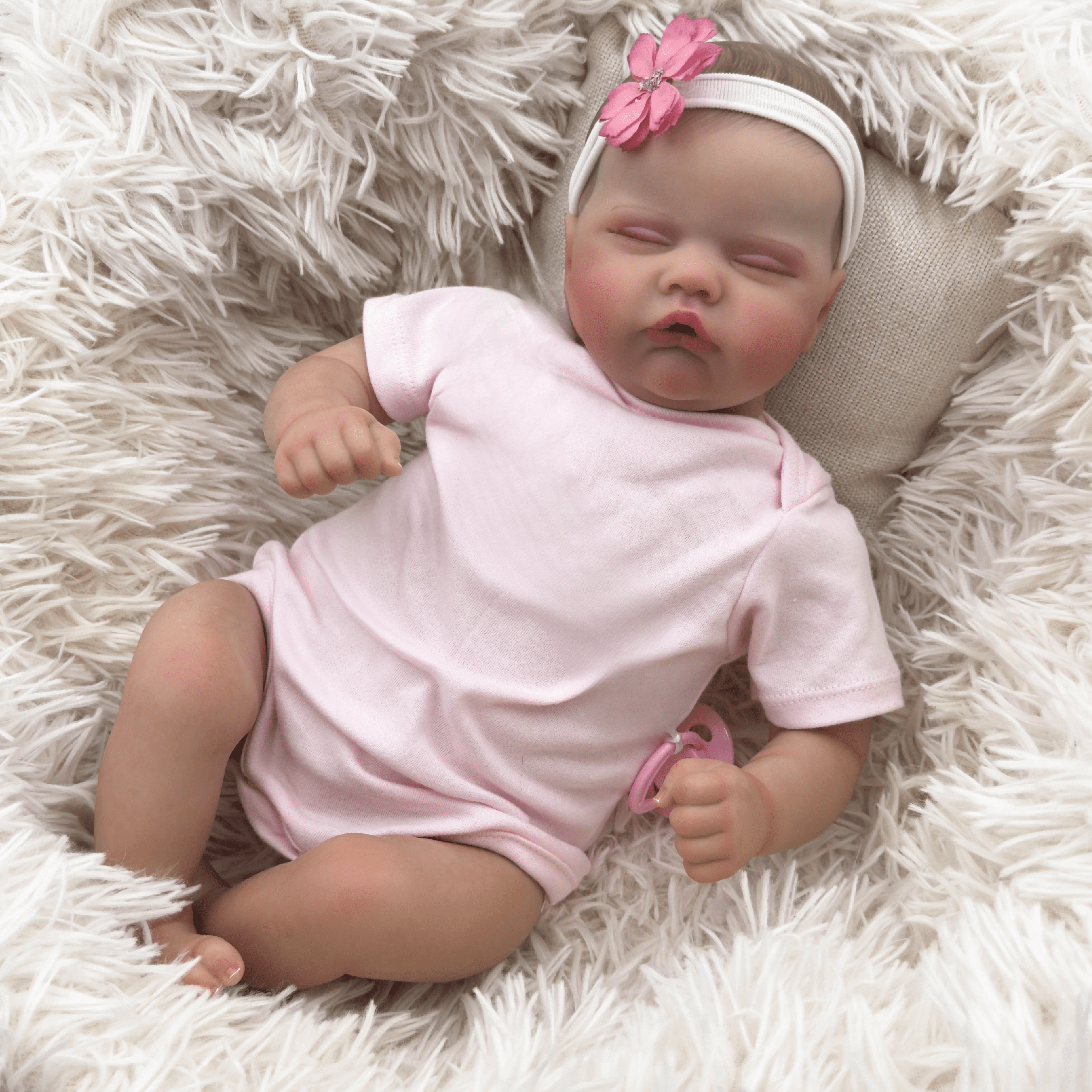 iCradle Adorable Cuddly 18 Inches Lifelike Reborn Baby Dolls Girl Sleeping Newborn Babies Cloth Body Painted Hair Doll Toys for Age 3+