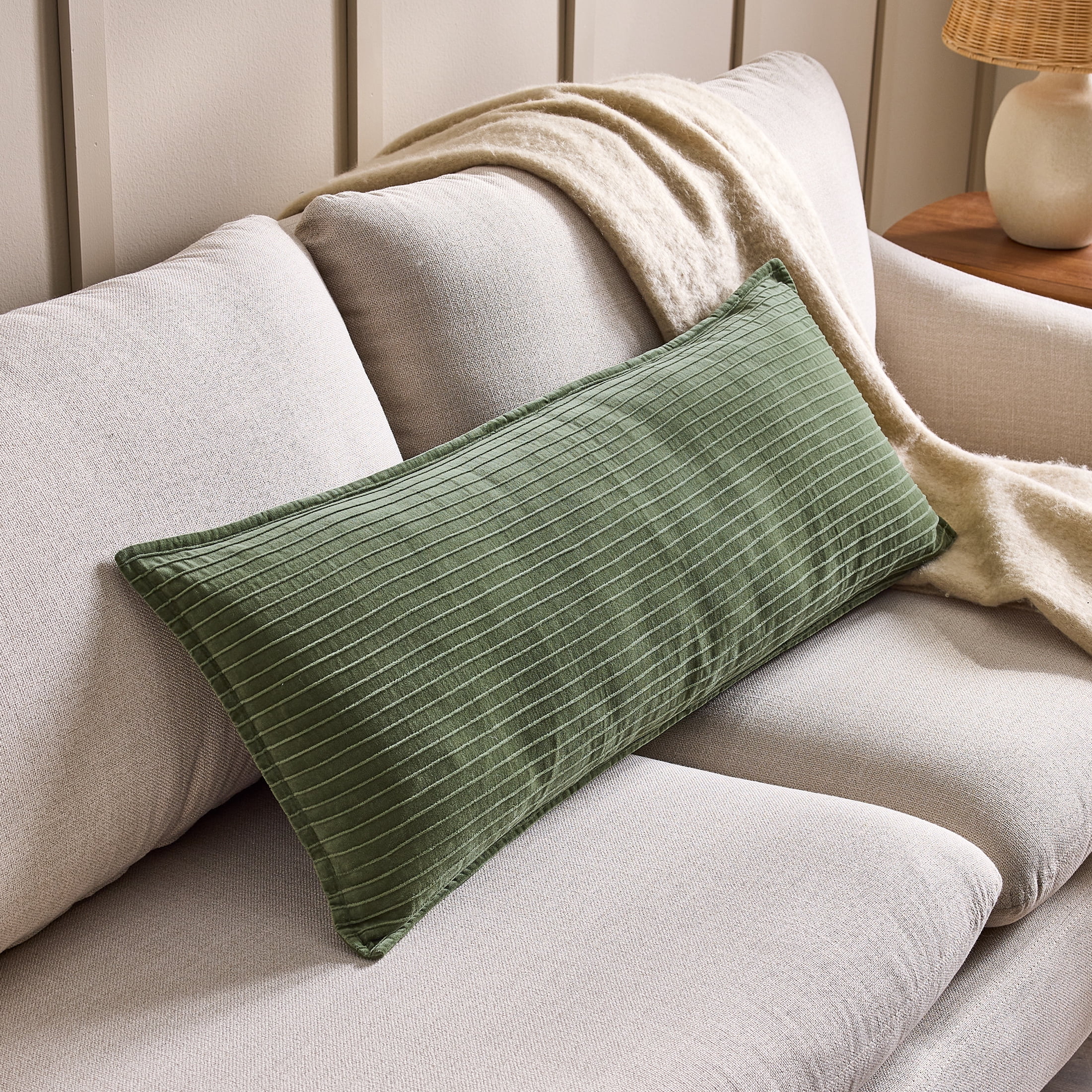 LIAM VELVET THROW PILLOW COVER
