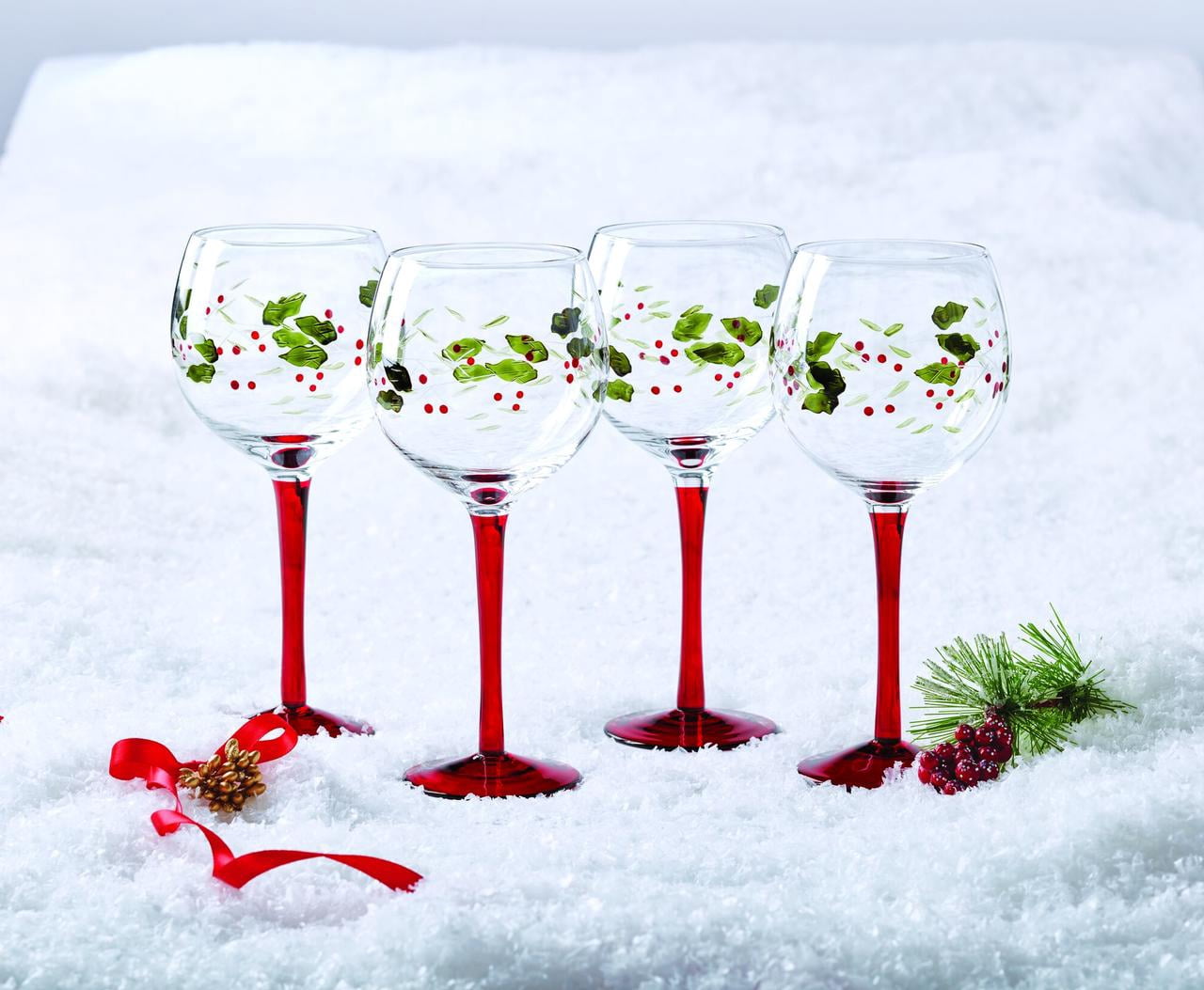 Pfaltzgraff Winterberry 13 oz Handpainted Wine Goblet, Set of 4