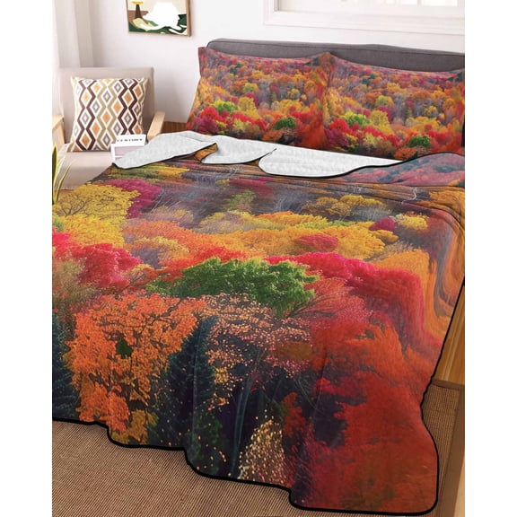 Red Orange Green Forest Queen Size Down Alternative Comforter, Lightweight Comforter Quilt Bedding Set with Pillow Shams Fall Botanical Tree Maple Leaf All Seasons Bed Comforter Duvet Insert 90"x96"