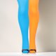 thumbnail image 2 of Medias de moda de doble color con empalme AB, izquierda y derecha - Talla única (naranja y azul), 2 of 6