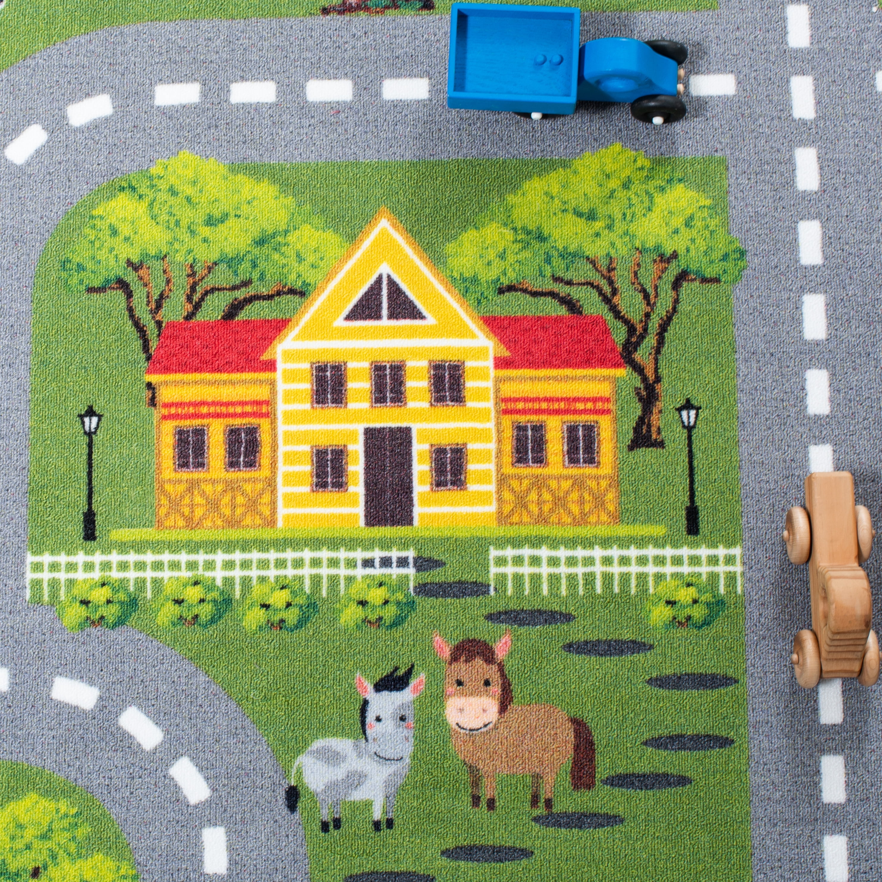 SAFAVIEH Kids Playhouse Ranch Crossroads Machine Washable Area Rug, Dark Green/Light Grey, 5'5" x 7'7"