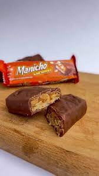 Manicho 4 Pack Size Chocolate with a Peanut Twist 112g - Imported from Ecuador