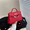 thumbnail image 3 of Bolso de mujer sencillo de moda de celebridades de Internet de verano, nuevo bolso de mensajero de hombro con textura de alta calidad con asa de cerradura, 3 of 5