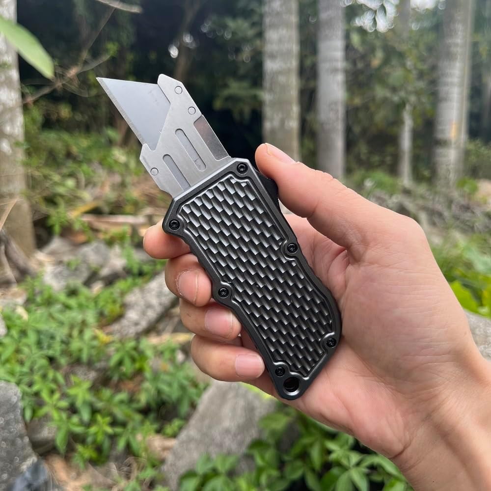 ABCISI Retractable Box Cutters Utility Knife, Replaceable Blade Pocket Knife With Clip, With 5pcs Spare Blades, Lightweight Aluminum Handle for Outdoor And Indoor EDc, Camping & Survival