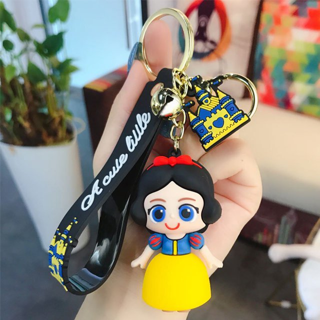 LLavero de princesa Disney de dibujos animados, figuras de PVC de Ariel, sirena, Blancanieves, Rapunzel, bonito llavero para chica, llavero para bolsa de coche